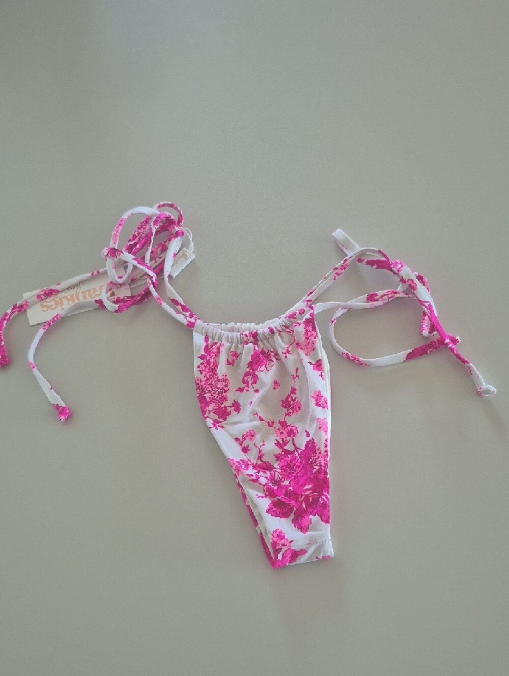 NWT Frankies Bikinis Set (Skimpy)- Katarina Top (L) + Tavi Bottom (M) - Picture 10 of 11